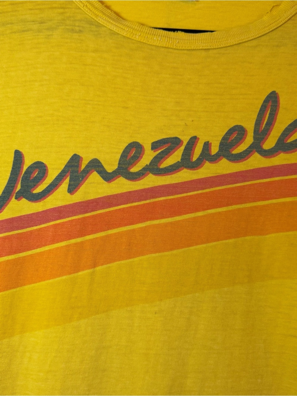 80s Vintage Venezuela T-Shirt - Picture 5 of 7